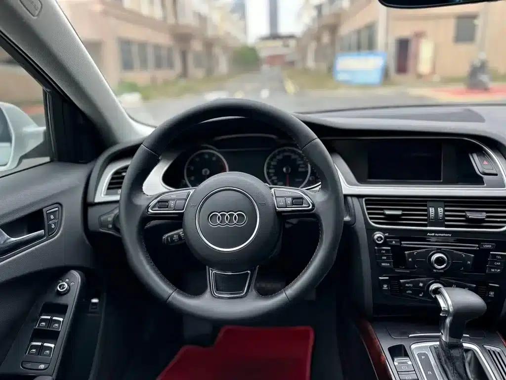 Audi A4L 2013 35 TFSI Automatic Comfort — миниатюра 6