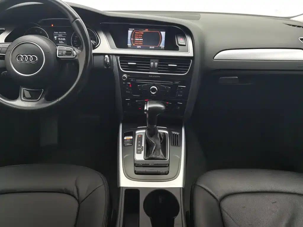 Audi A4L 2013 35 TFSI Automatic Standard Edition — миниатюра 12