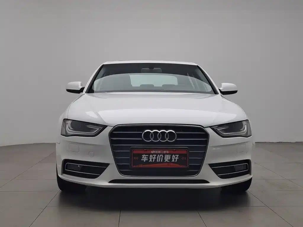 Audi A4L 2013 35 TFSI Automatic Standard Edition — миниатюра 3