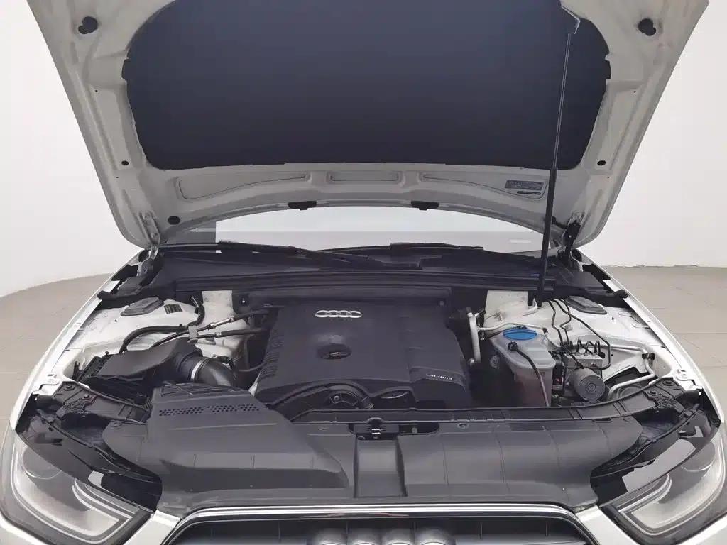 Audi A4L 2013 35 TFSI Automatic Standard Edition — миниатюра 6