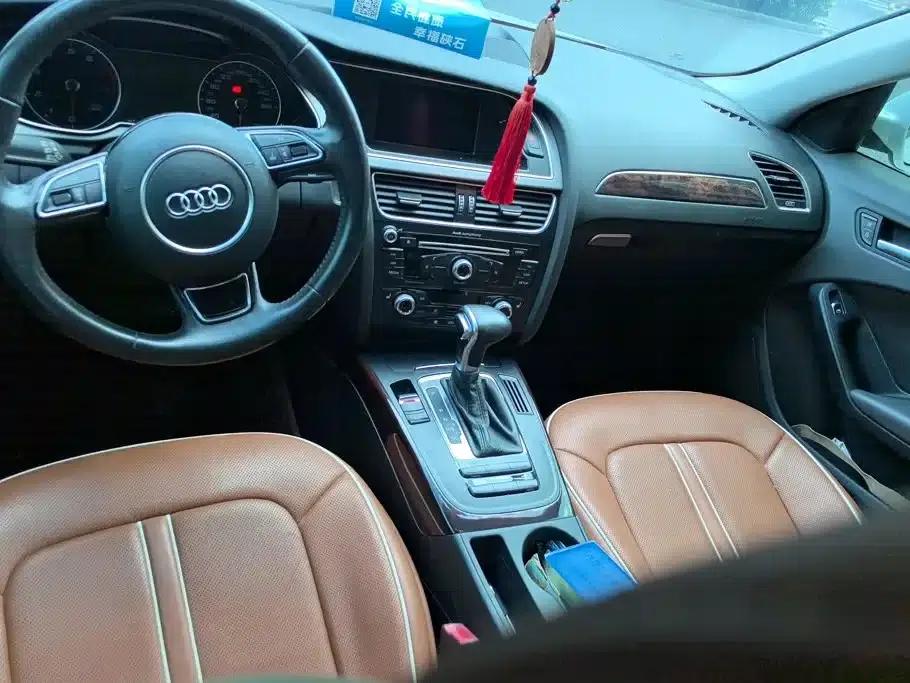 Audi A4L 2015 35 TFSI Automatic Comfort — миниатюра 12