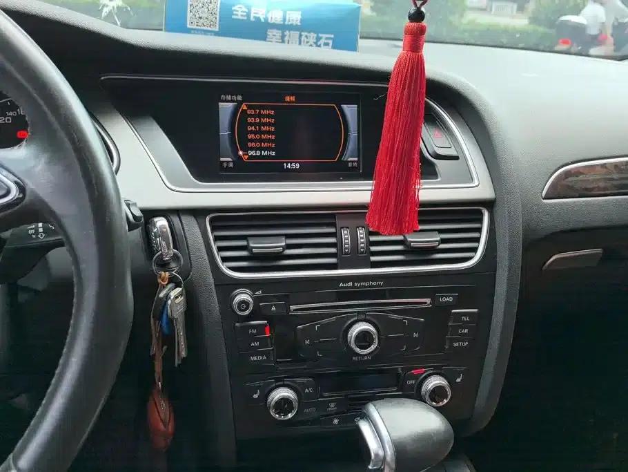Audi A4L 2015 35 TFSI Automatic Comfort — миниатюра 13