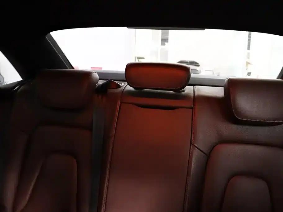 Audi A4L 2015 35 TFSI Automatic Comfort — миниатюра 18