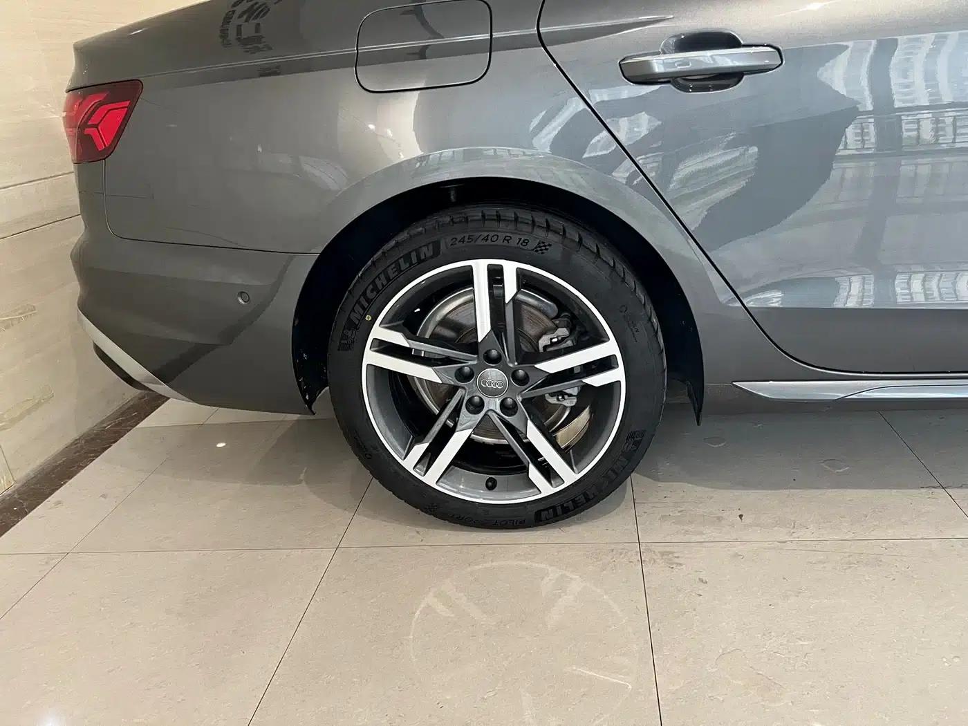 Audi A4L 2020 40 TFSI Luxury Dynamic — миниатюра 17
