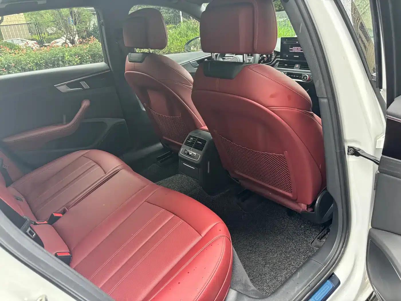 Audi A4L 2025 2 Million Unit Enjoyment Edition 40 TFSI Luxury Dynamic Model — миниатюра 14