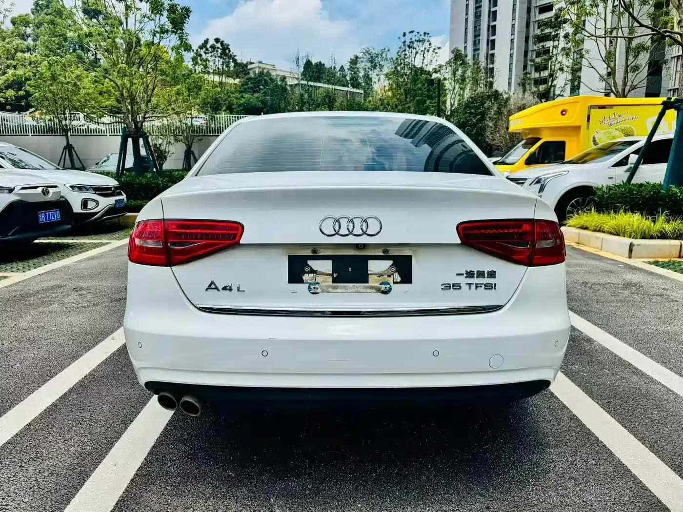 Audi A4L 2016 35 TFSI Automatic Standard Edition — миниатюра 8