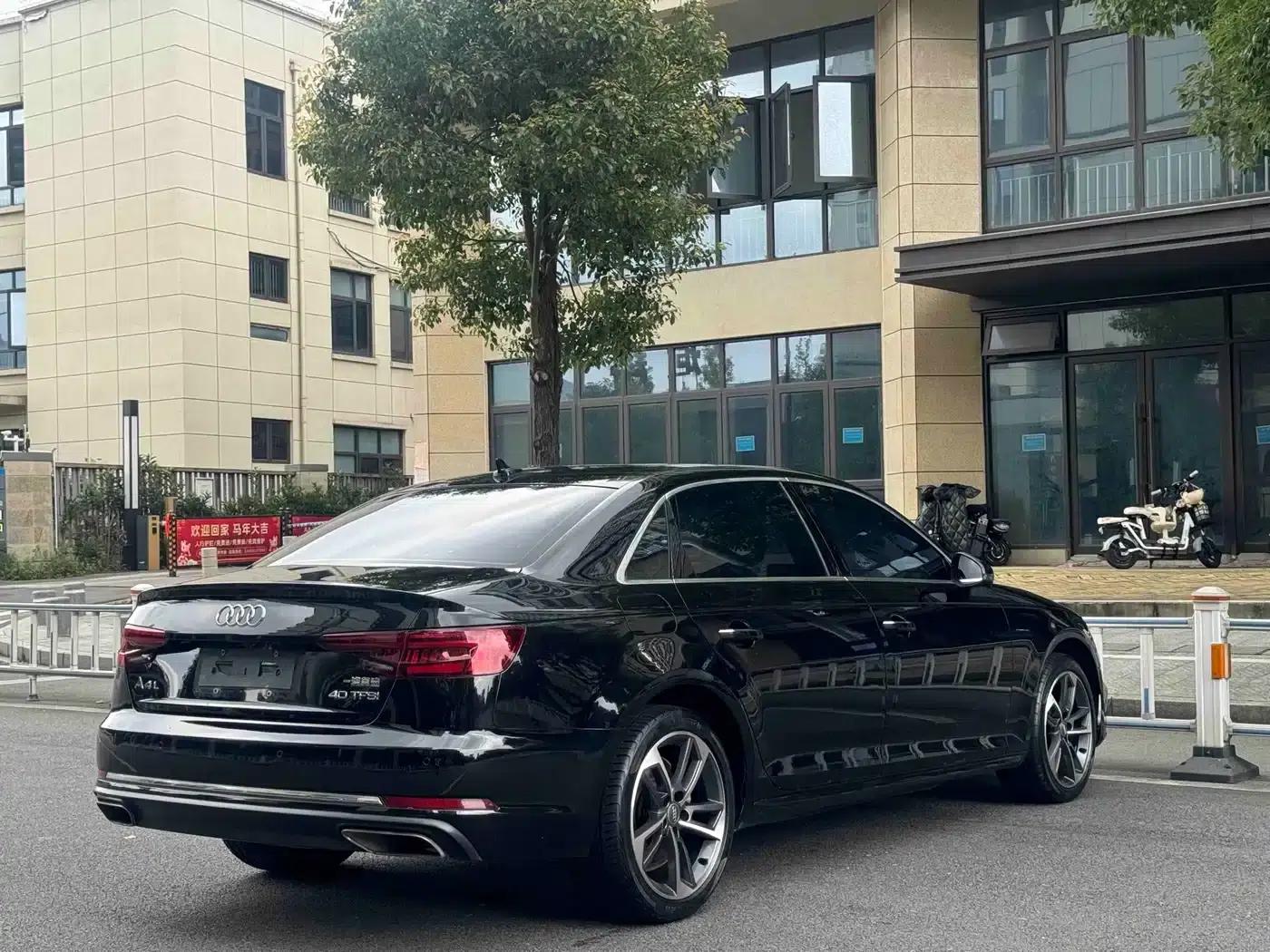 Audi A4L 2019 40 TFSI Progressive (China VI Emission Standard) — миниатюра 4