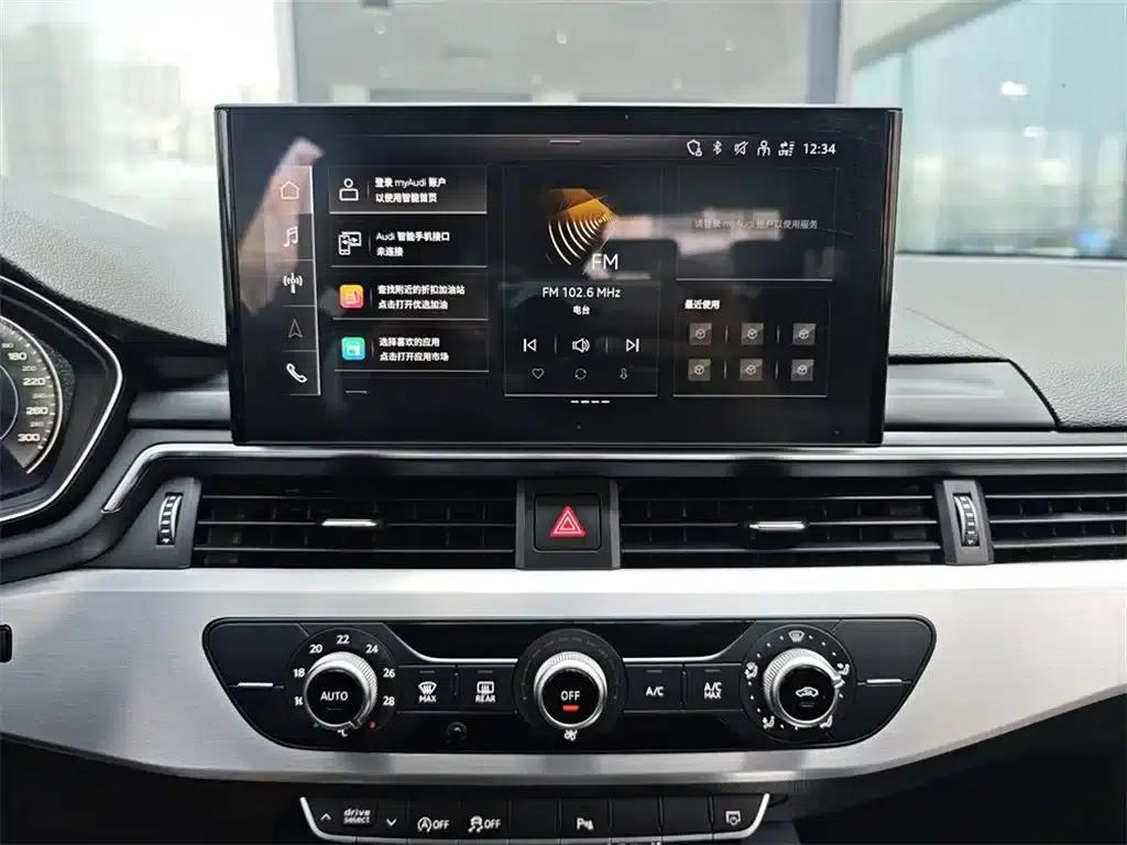 Audi A4L 2022 40 TFSI Fashion Dynamic Edition — миниатюра 11