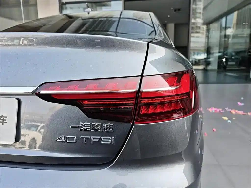 Audi A4L 2022 40 TFSI Fashion Dynamic Edition — миниатюра 13