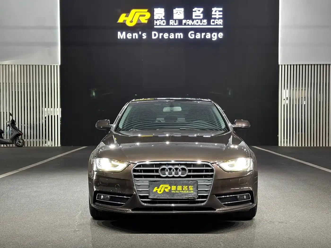 Audi A4L 2015 35 TFSI Automatic Standard Edition — миниатюра 2