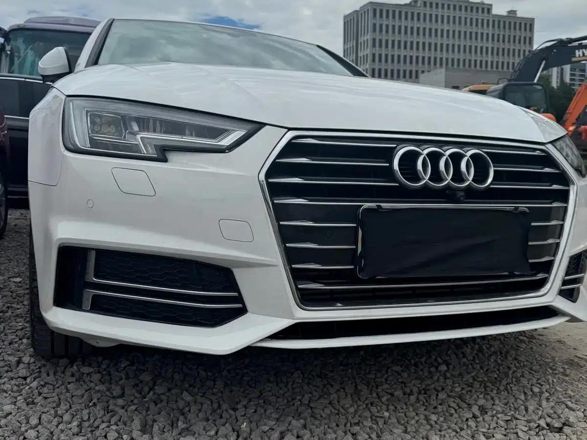 Audi A4L 2019 40 TFSI Progressive (National V Emission Standard) — миниатюра 2
