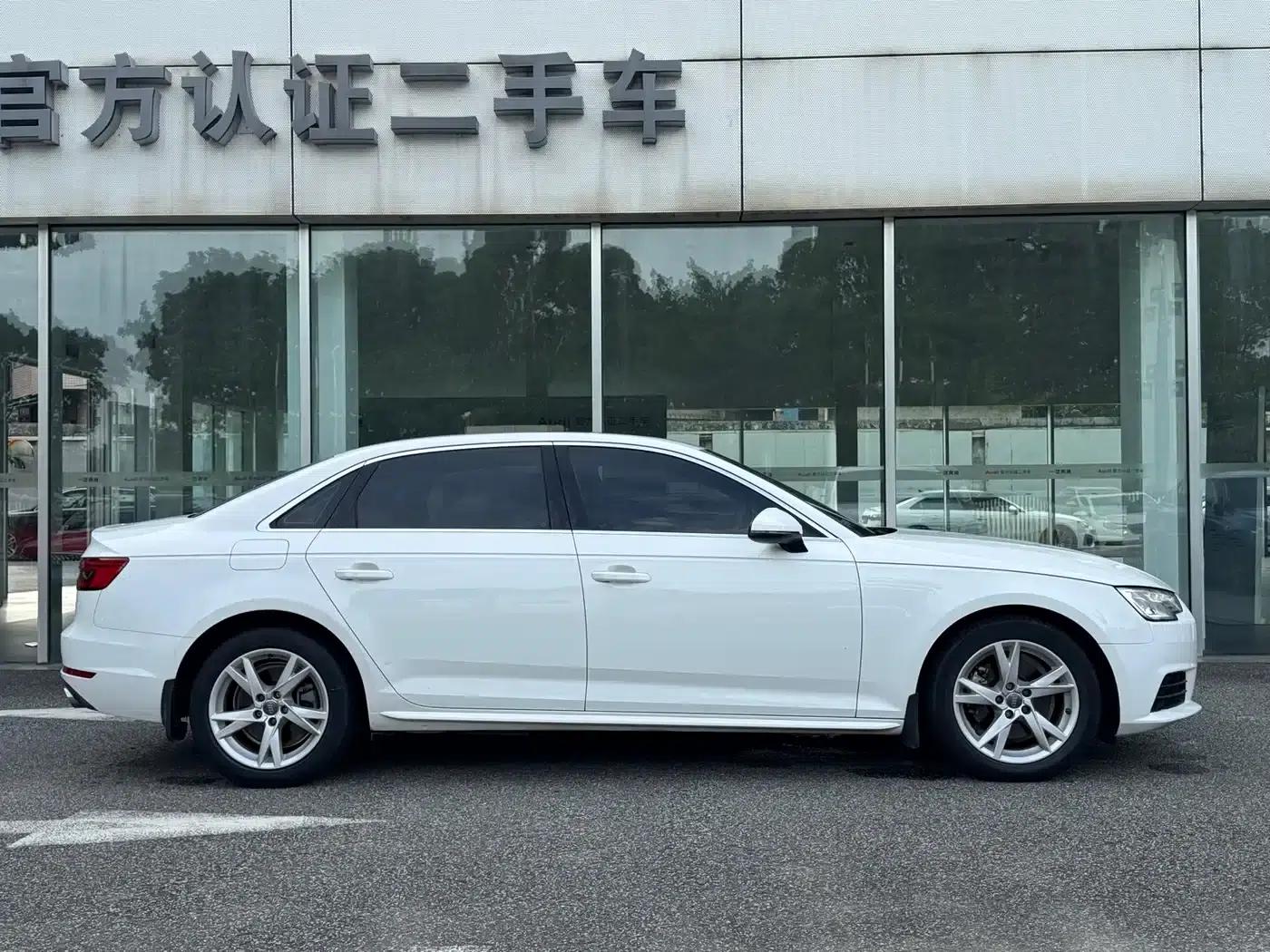 Audi A4L 2017 40 TFSI Progressive — миниатюра 7
