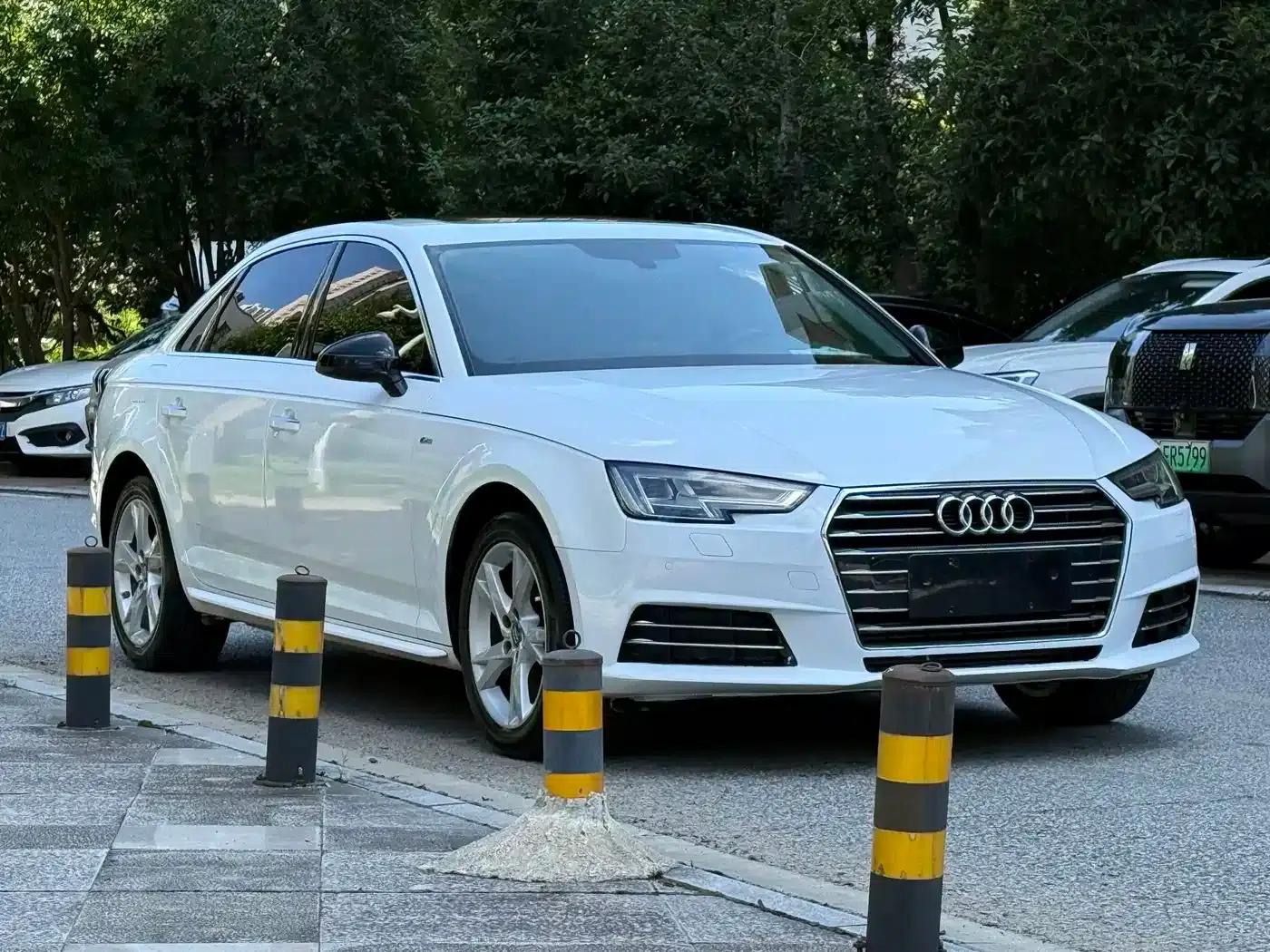 Audi A4L 2018 30th Anniversary Edition 40 TFSI Progressive — миниатюра 1