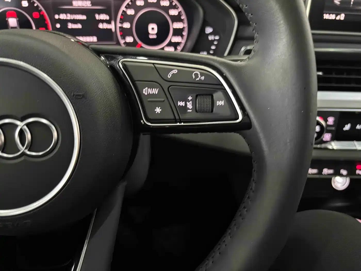 Audi A4L 2018 30th Anniversary Edition 40 TFSI Sport — миниатюра 17