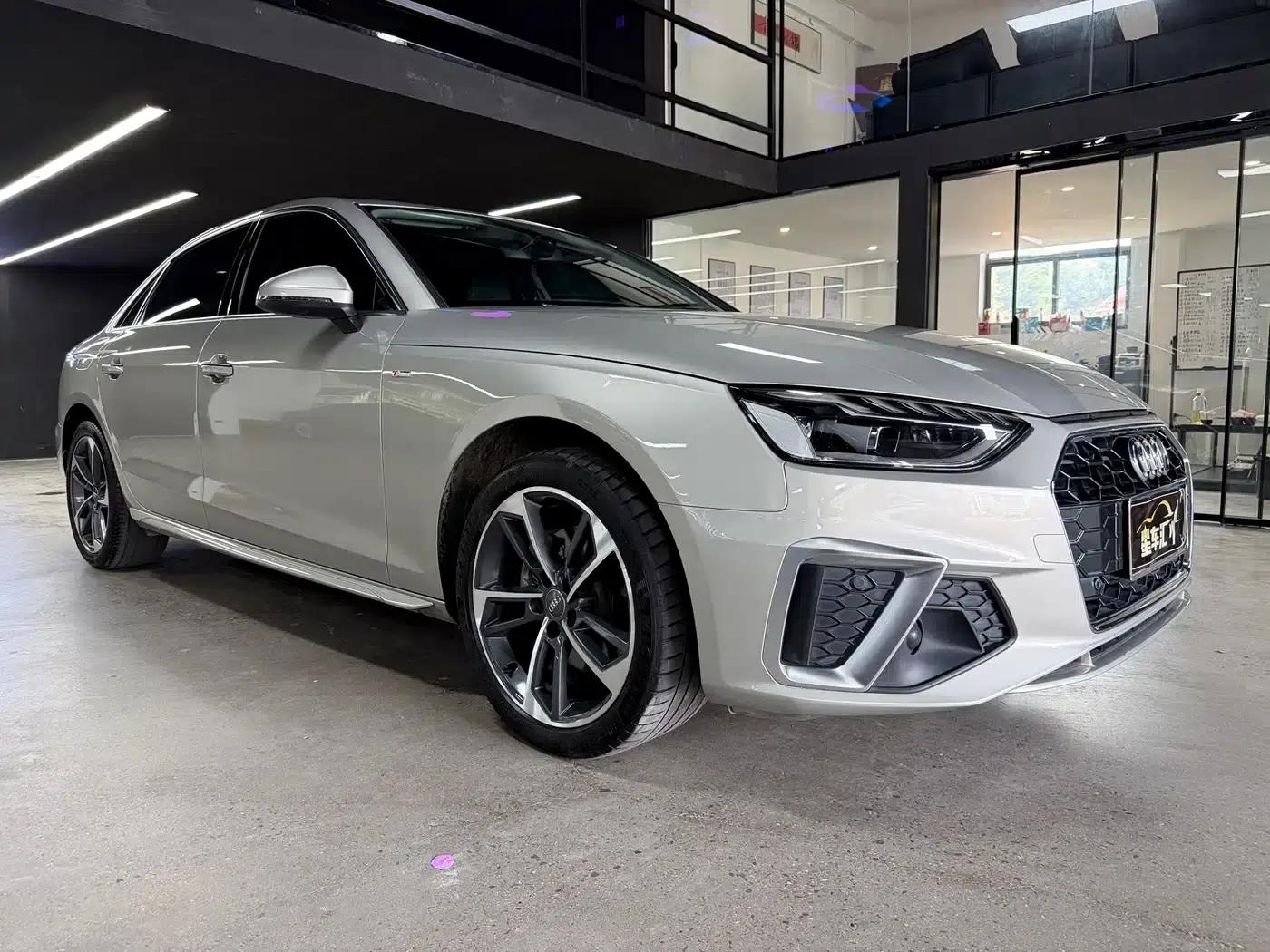 Audi A4L 2020 40 TFSI Fashion Dynamic Edition — миниатюра 3