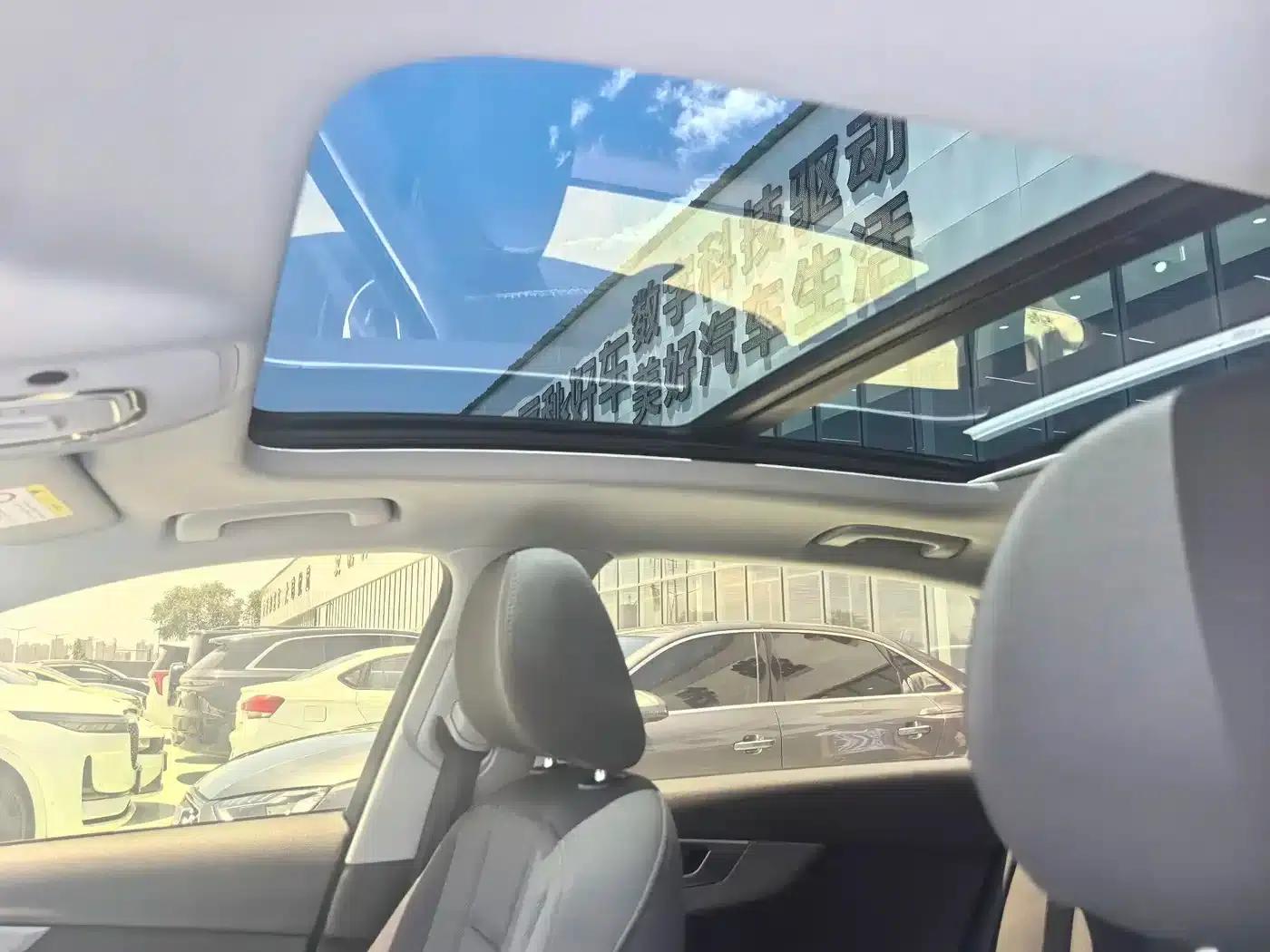 Audi A4L 2019 40 TFSI Progressive (China VI Emission Standard) — миниатюра 12