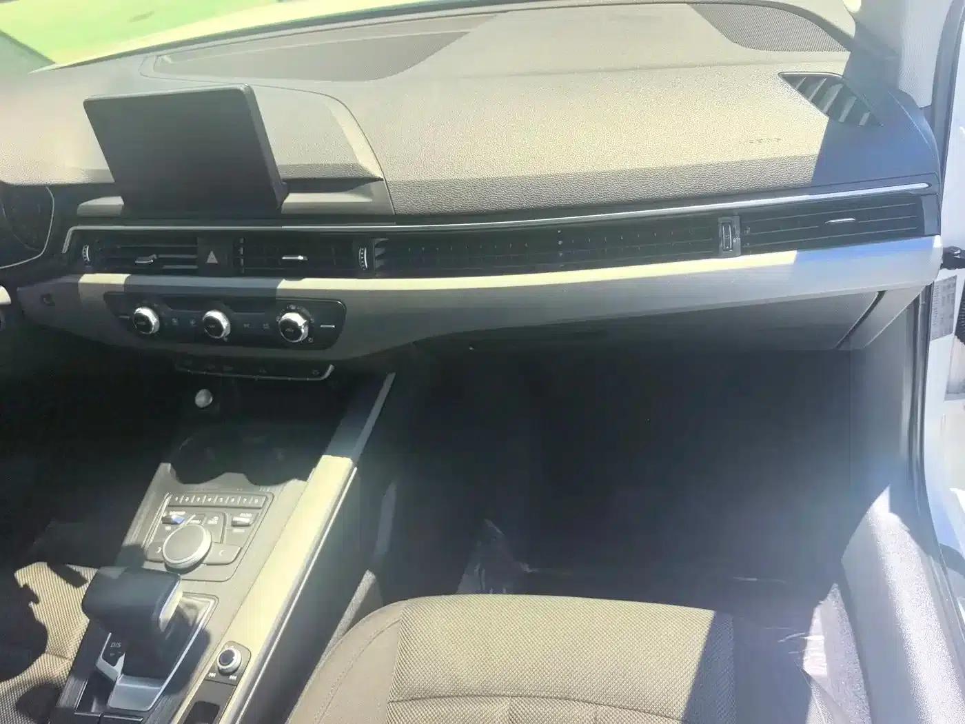 Audi A4L 2019 40 TFSI Progressive (China VI Emission Standard) — миниатюра 19