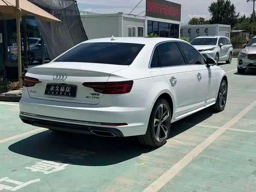 Audi A4L 2019 40 TFSI Progressive (China VI Emission Standard) — миниатюра 22