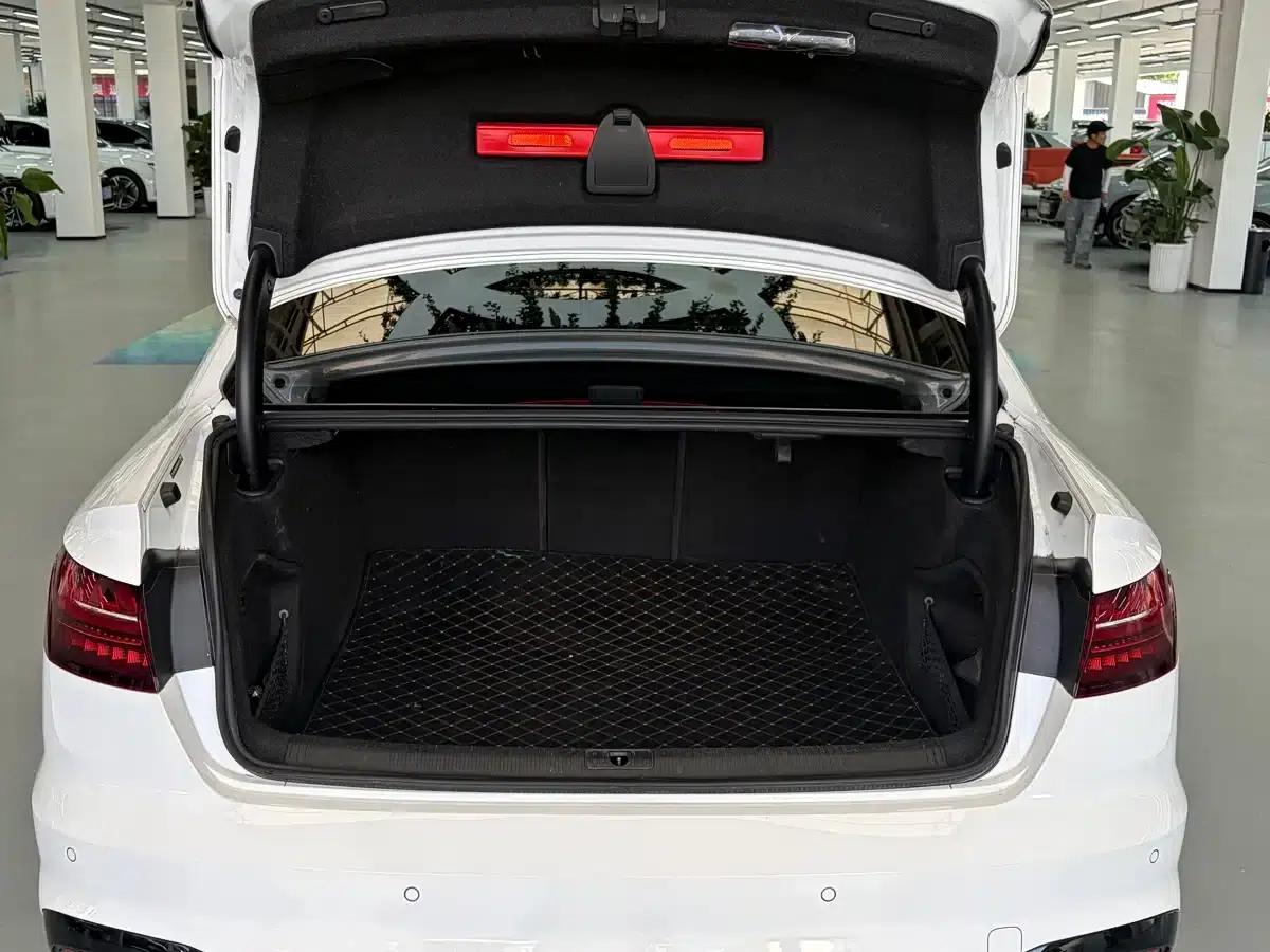 Audi A4L 2023 40 TFSI Luxury Dynamic — миниатюра 12