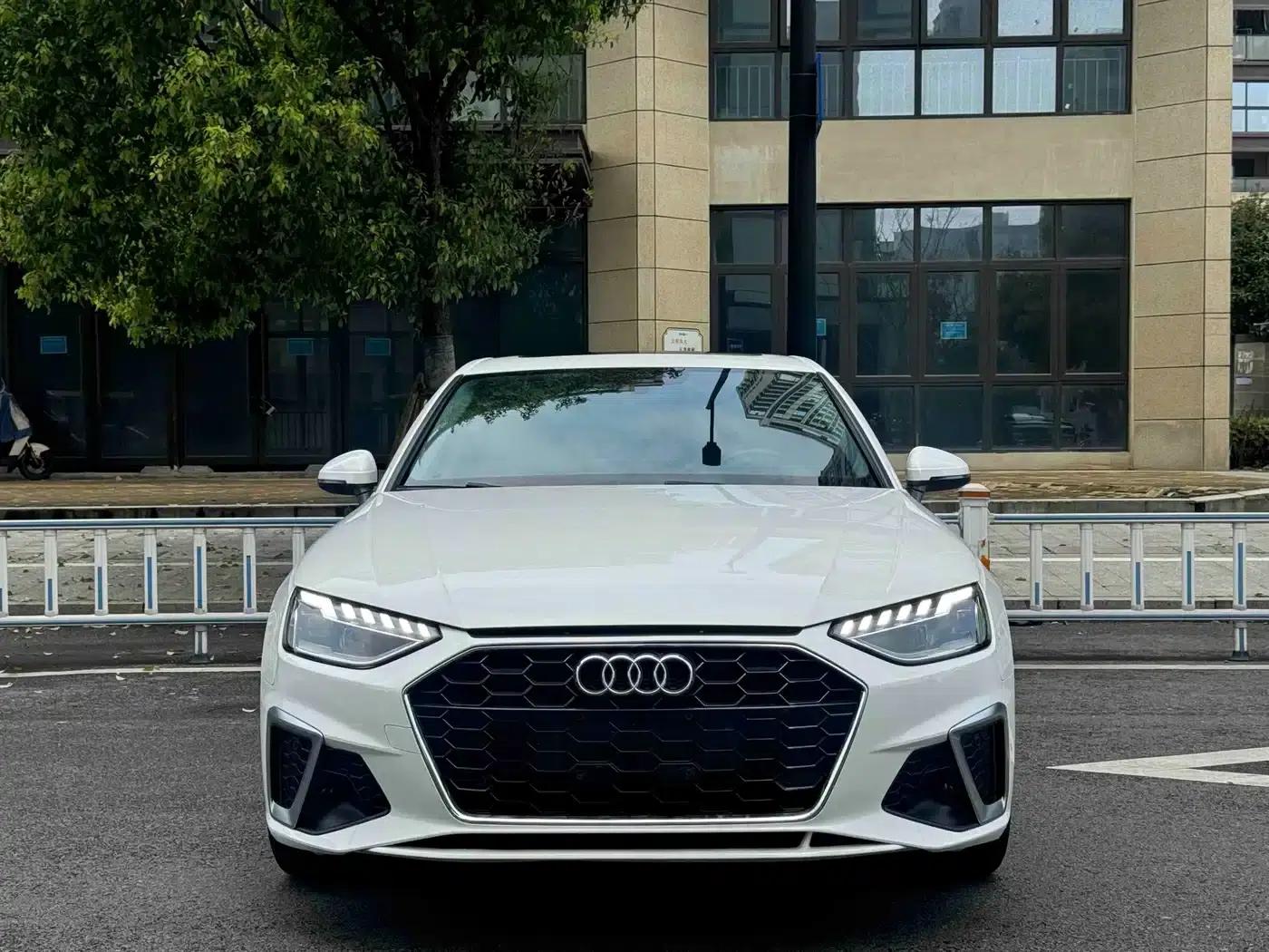 Audi A4L 2020 40 TFSI Fashion Dynamic Edition — миниатюра 2