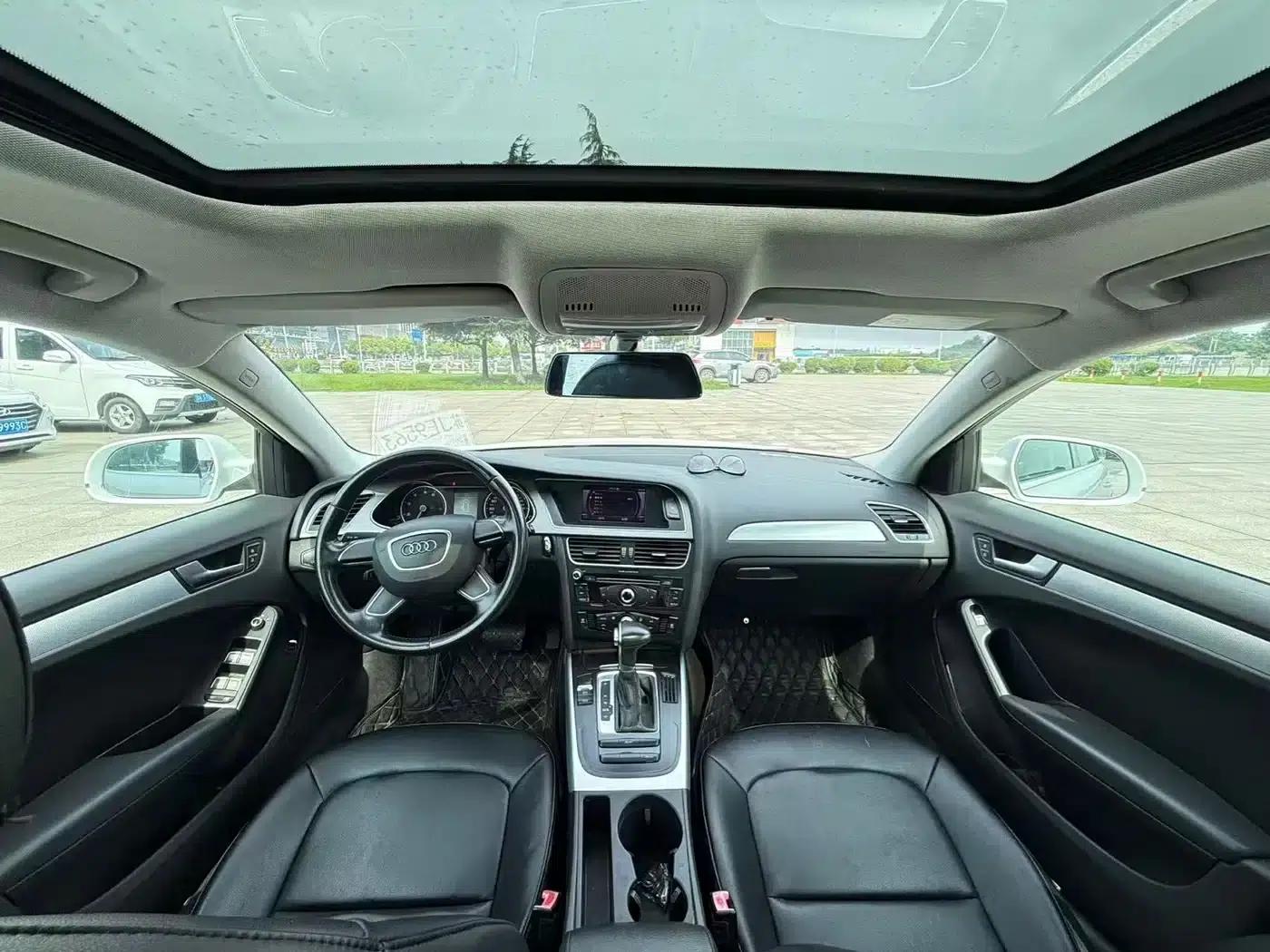 Audi A4L 2015 30 TFSI Automatic Comfort — миниатюра 5