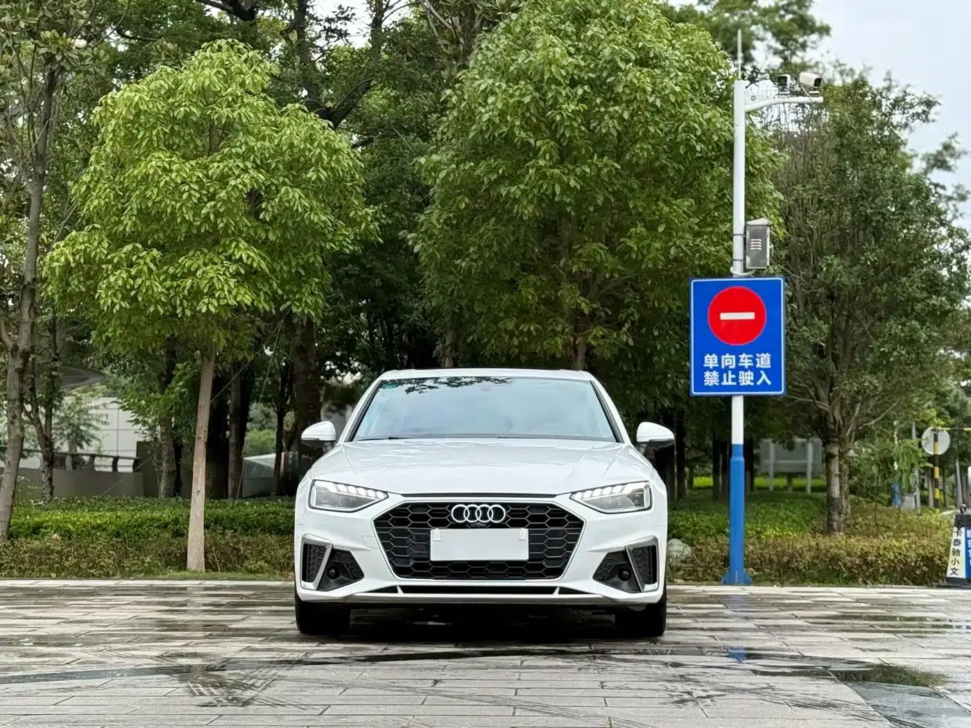 Audi A4L 2020 40 TFSI Luxury Dynamic — миниатюра 2