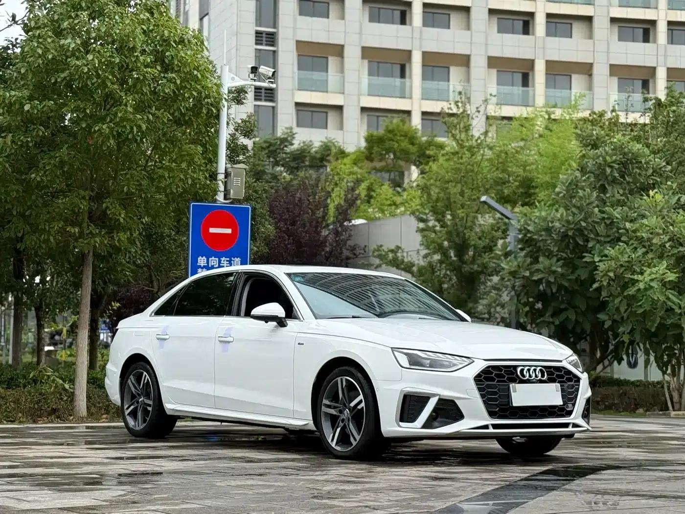 Audi A4L 2020 40 TFSI Luxury Dynamic — миниатюра 3