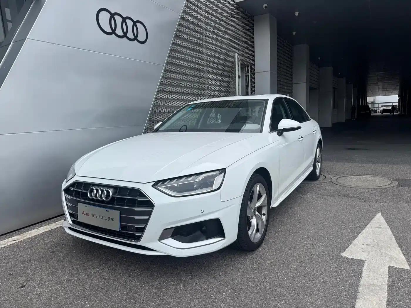 Audi A4L 2020 40 TFSI Fashion Elegance — миниатюра 1