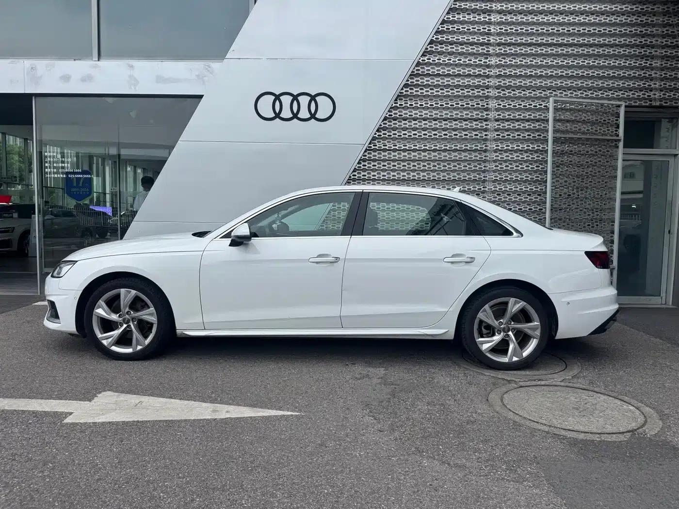 Audi A4L 2020 40 TFSI Fashion Elegance — миниатюра 3