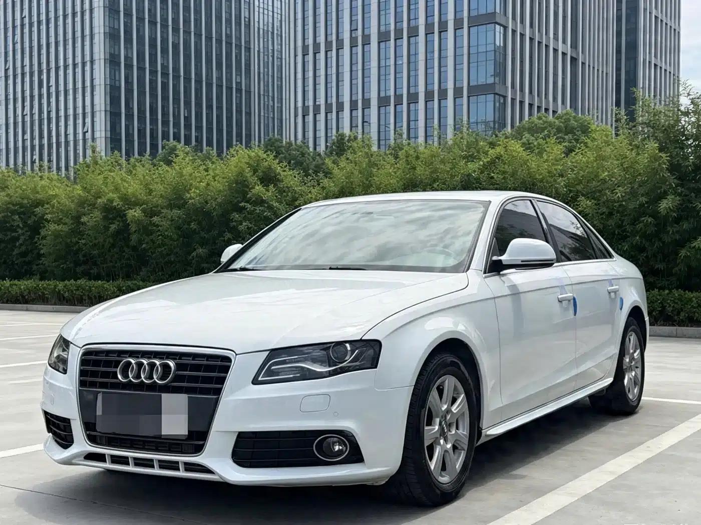 Audi A4L 2012 1.8 TFSI Automatic Comfort — миниатюра 1