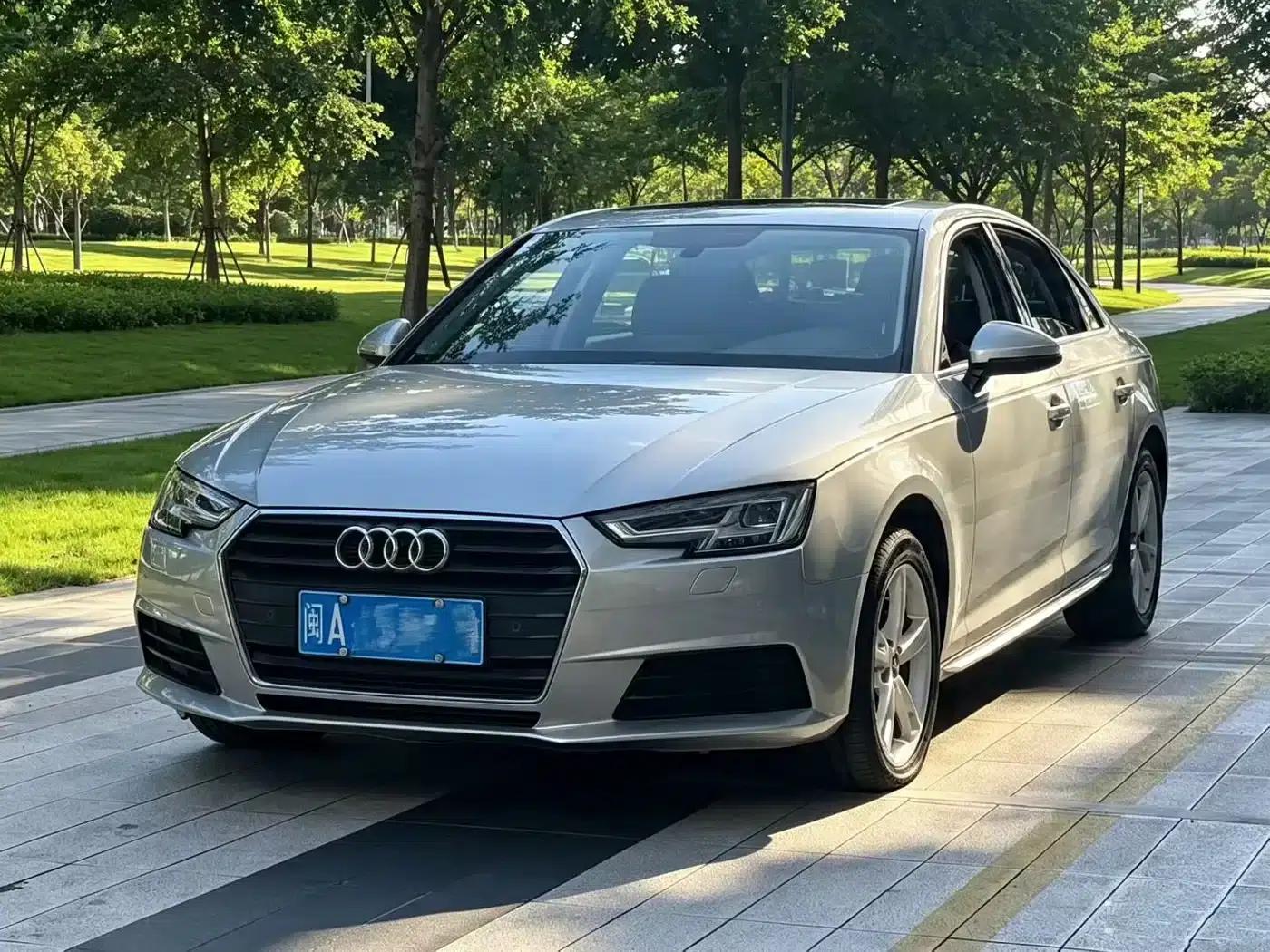 Audi A4L 2017 40 TFSI Fashion Edition — миниатюра 2