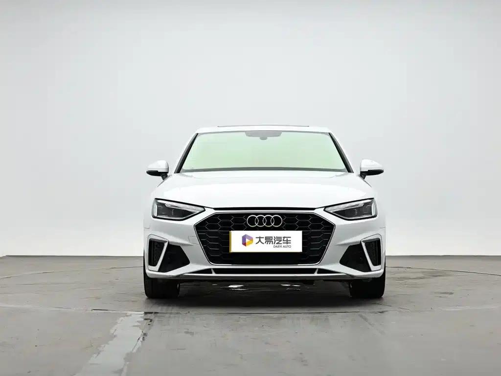 Audi A4L 2022 40 TFSI Fashion Dynamic Edition — миниатюра 2