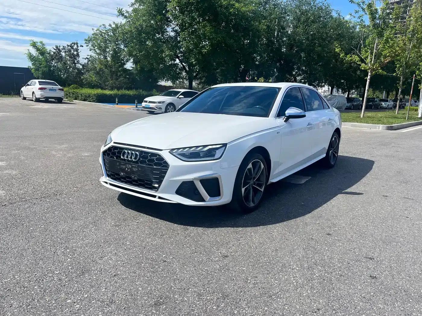 Audi A4L 2022 40 TFSI Fashion Dynamic Edition — миниатюра 1
