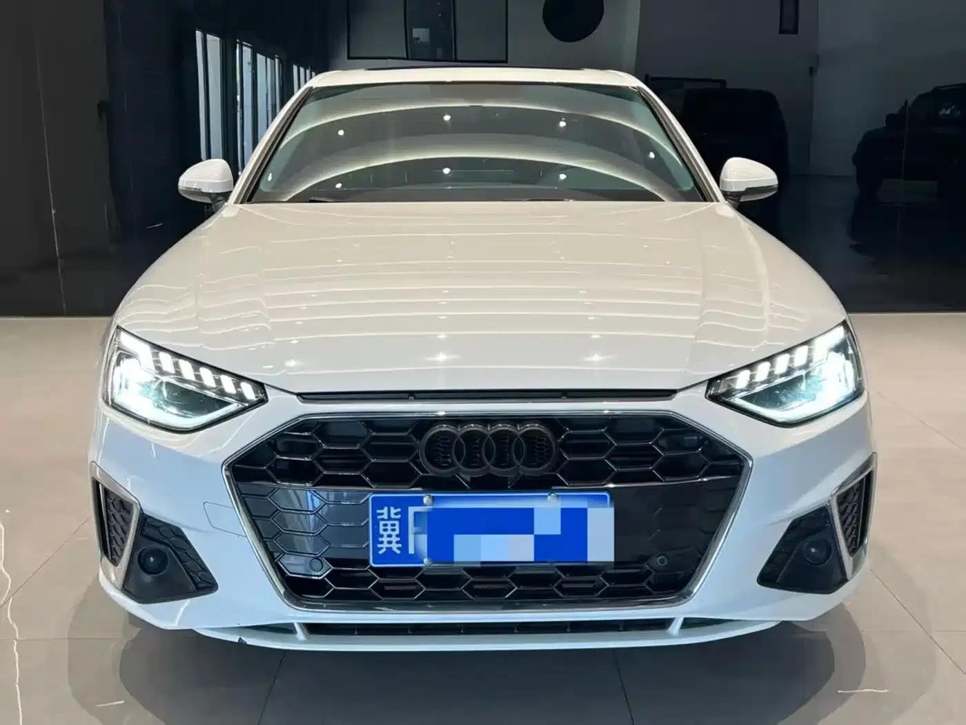 Audi A4L 2020 40 TFSI Fashion Dynamic Edition — миниатюра 2
