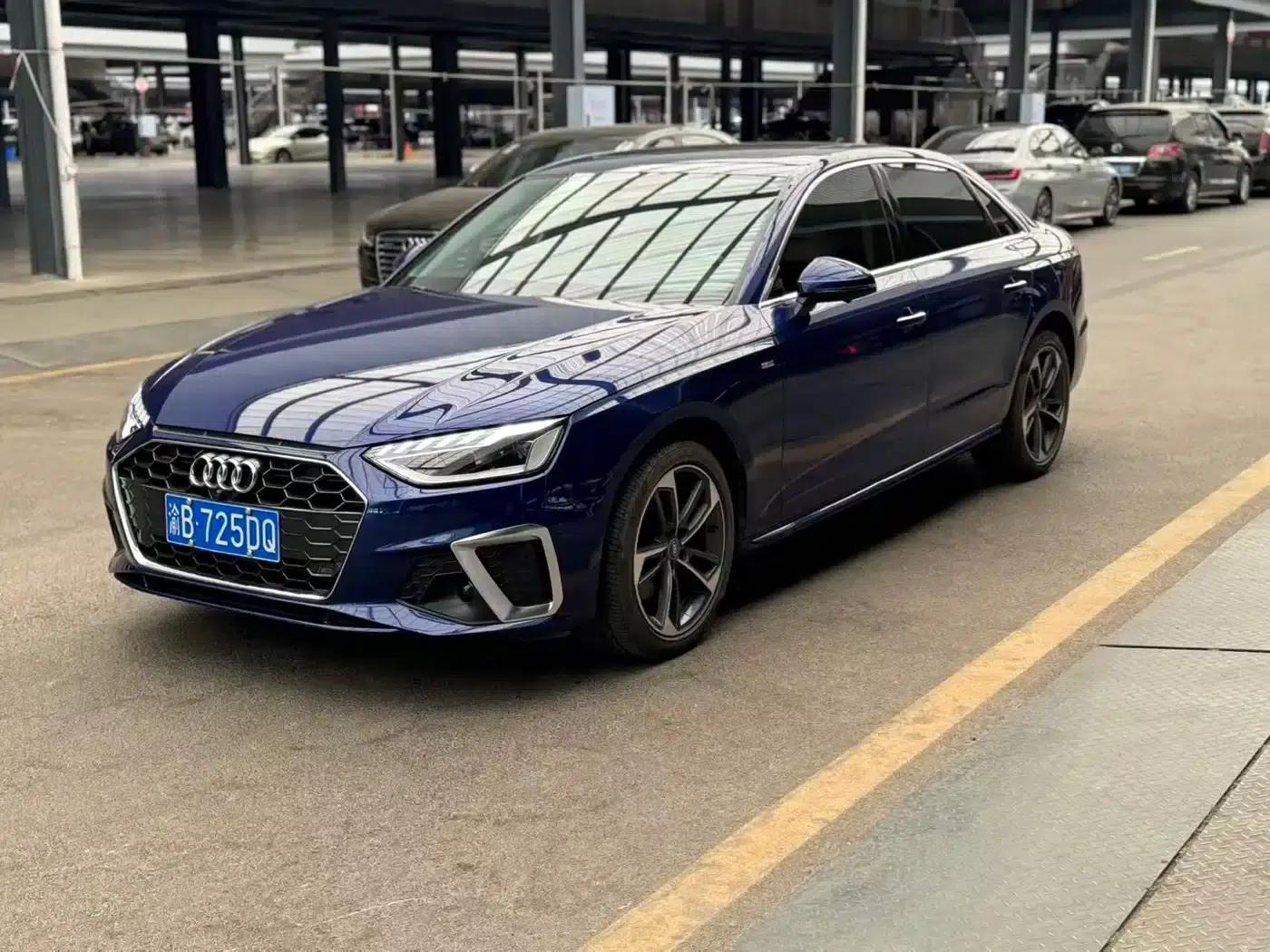 Audi A4L 2020 40 TFSI Fashion Dynamic Edition — миниатюра 1