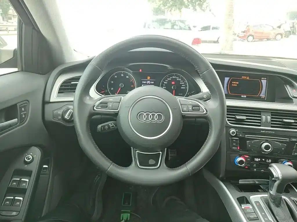 Audi A4L 2015 45 TFSI quattro Sport Edition — миниатюра 11