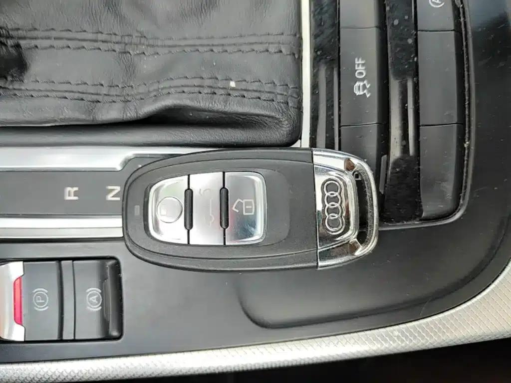 Audi A4L 2015 45 TFSI quattro Sport Edition — миниатюра 9