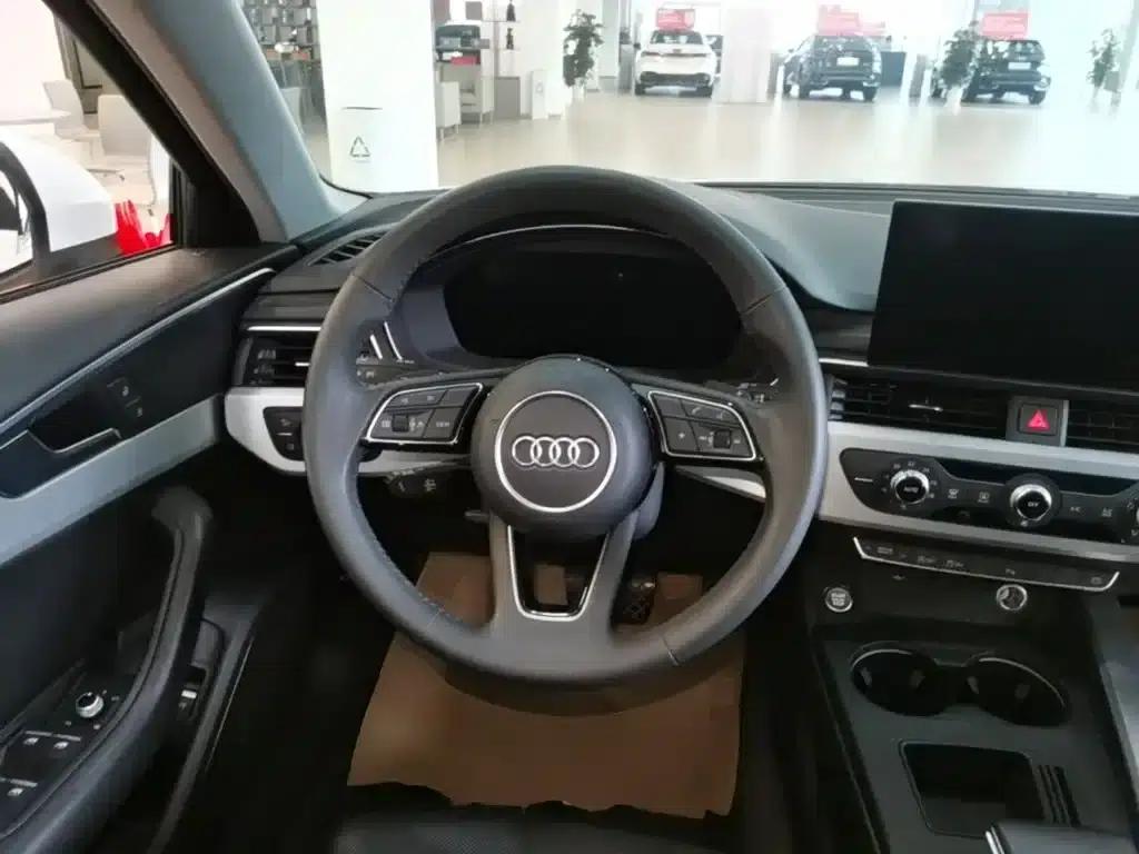 Audi A4L 2020 40 TFSI Fashion Dynamic Edition — миниатюра 11
