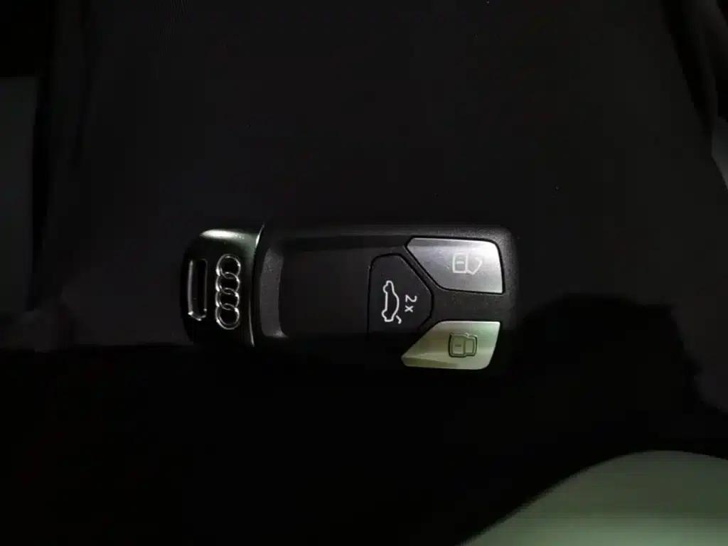 Audi A4L 2024 40 TFSI Fashion Dynamic Edition — миниатюра 15