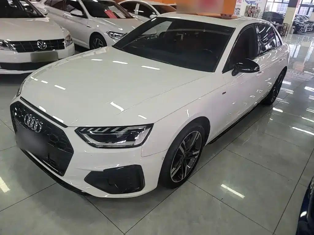 Audi A4L 2022 40 TFSI Luxury Dynamic — миниатюра 2