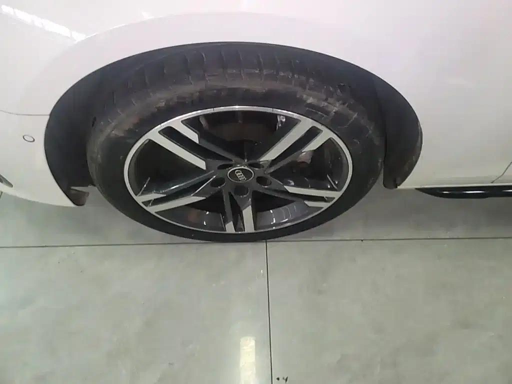 Audi A4L 2022 40 TFSI Luxury Dynamic — миниатюра 23