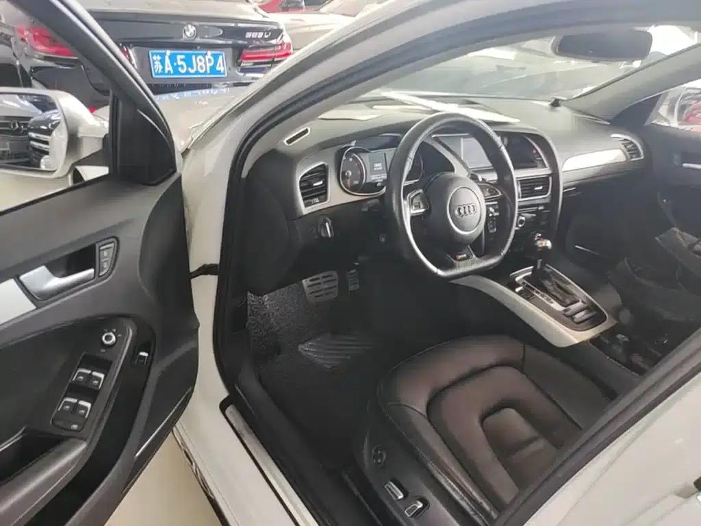 Audi A4L 2015 45 TFSI quattro Sport Edition — миниатюра 16
