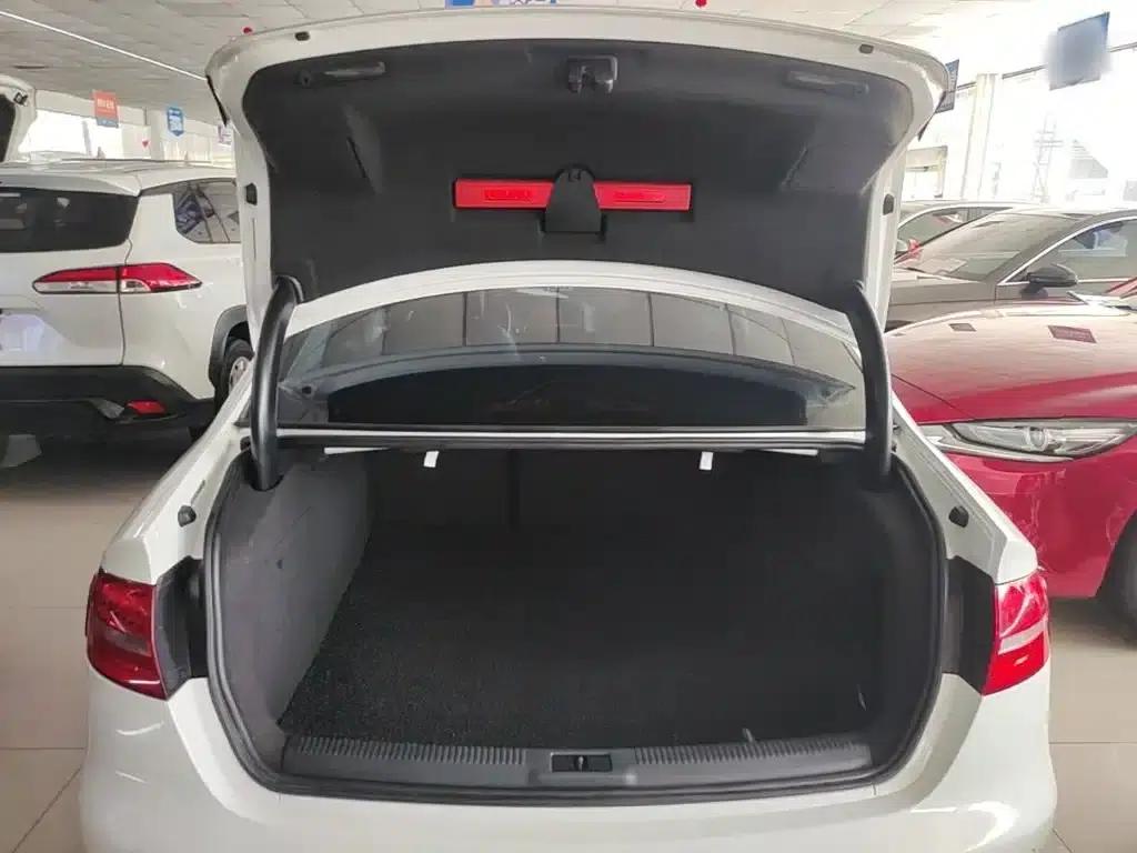 Audi A4L 2015 45 TFSI quattro Sport Edition — миниатюра 19