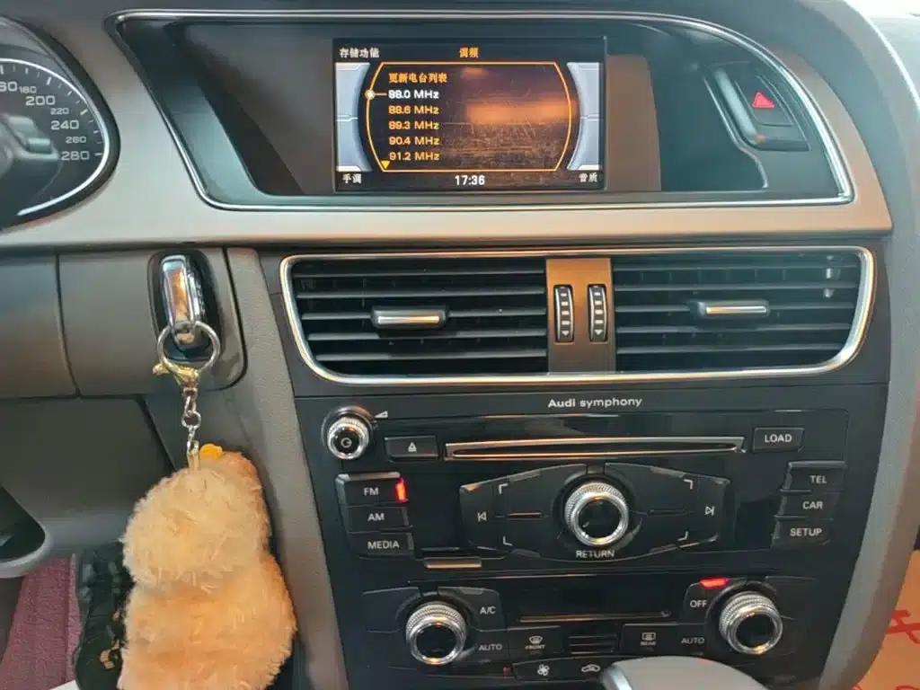 Audi A4L 2015 35 TFSI Automatic Standard Edition — миниатюра 13