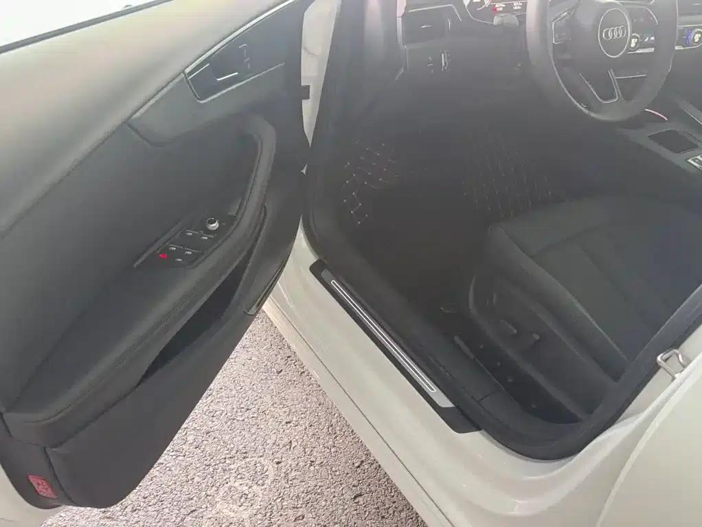 Audi A4L 2022 40 TFSI Luxury Elegance — миниатюра 12