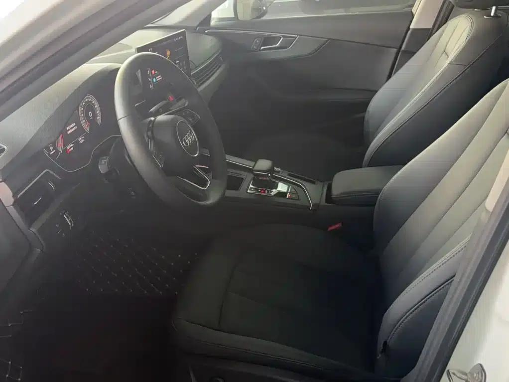 Audi A4L 2022 40 TFSI Luxury Elegance — миниатюра 13