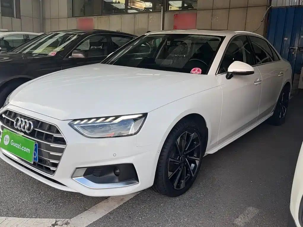 Audi A4L 2022 40 TFSI Luxury Elegance — миниатюра 5