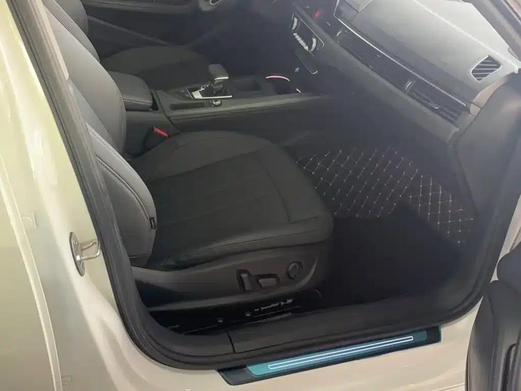 Audi A4L 2022 40 TFSI Luxury Elegance — миниатюра 7