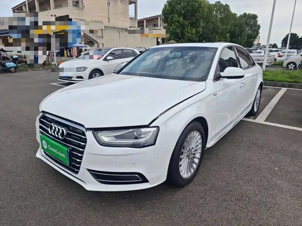 Audi A4L 2016 35 TFSI Automatic Comfort — миниатюра 2