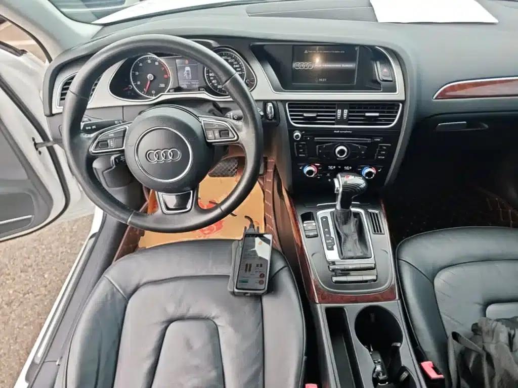 Audi A4L 2016 35 TFSI Automatic Comfort — миниатюра 10